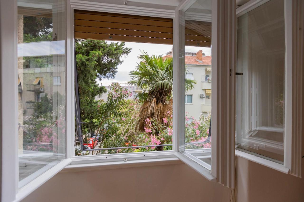 Comfy With A Dreamy Terrace Near The Old